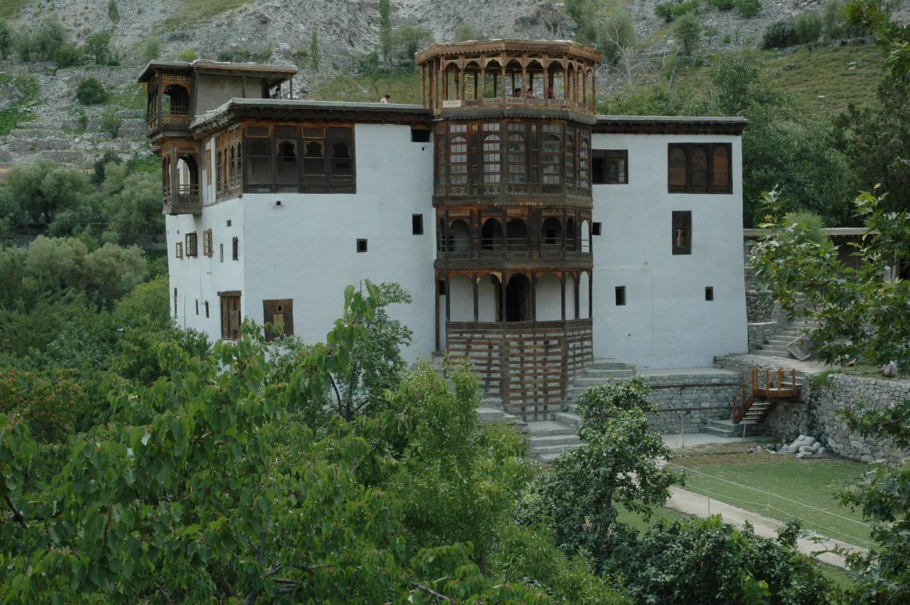 Serena Khaplu Palace Exterior photo