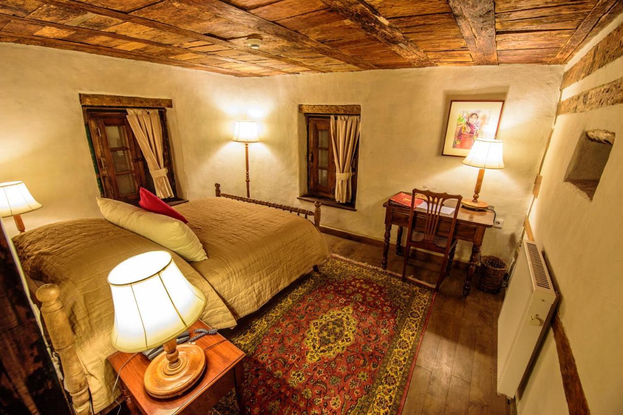 Serena Khaplu Palace Exterior photo